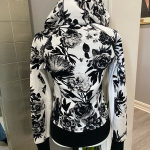 Lululemon Scuba Jacket